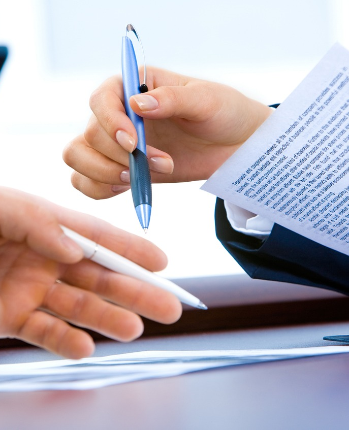 見積・発注・請求業務の全体像と必要書類、効率化のポイントやインボイス制度への対応策